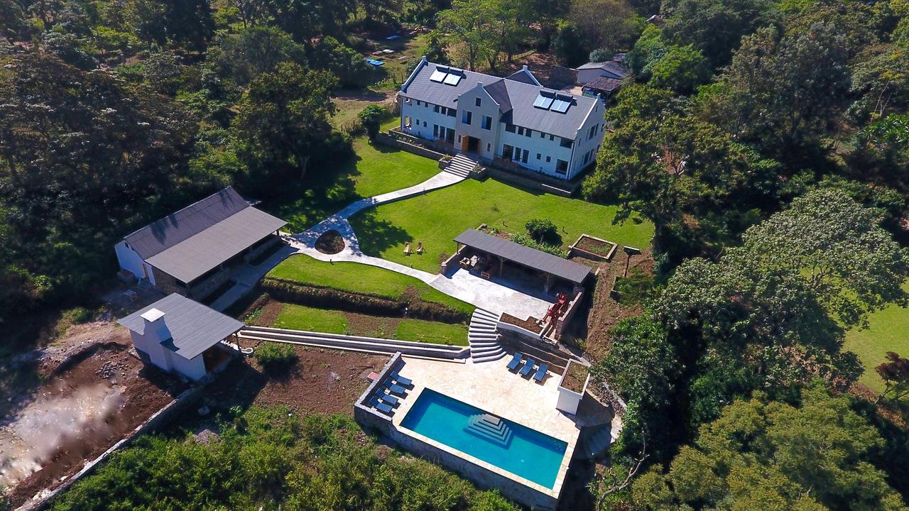 Arusha Villa Karamu Coffee Estate Usa River Экстерьер фото